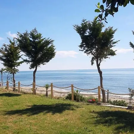 Daire Apartment, Torre Melissa *